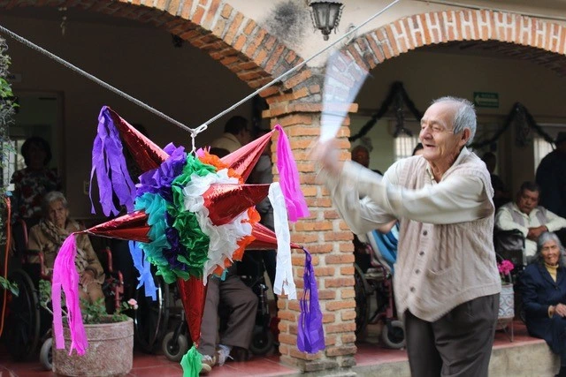 Asilo Santiago Tonalá